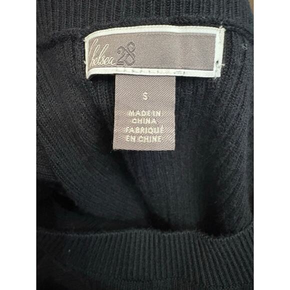 NWT Chelsea 28 Bell Sleeve Rib Knit Black Sweater Sz S - Picture 4 of 5